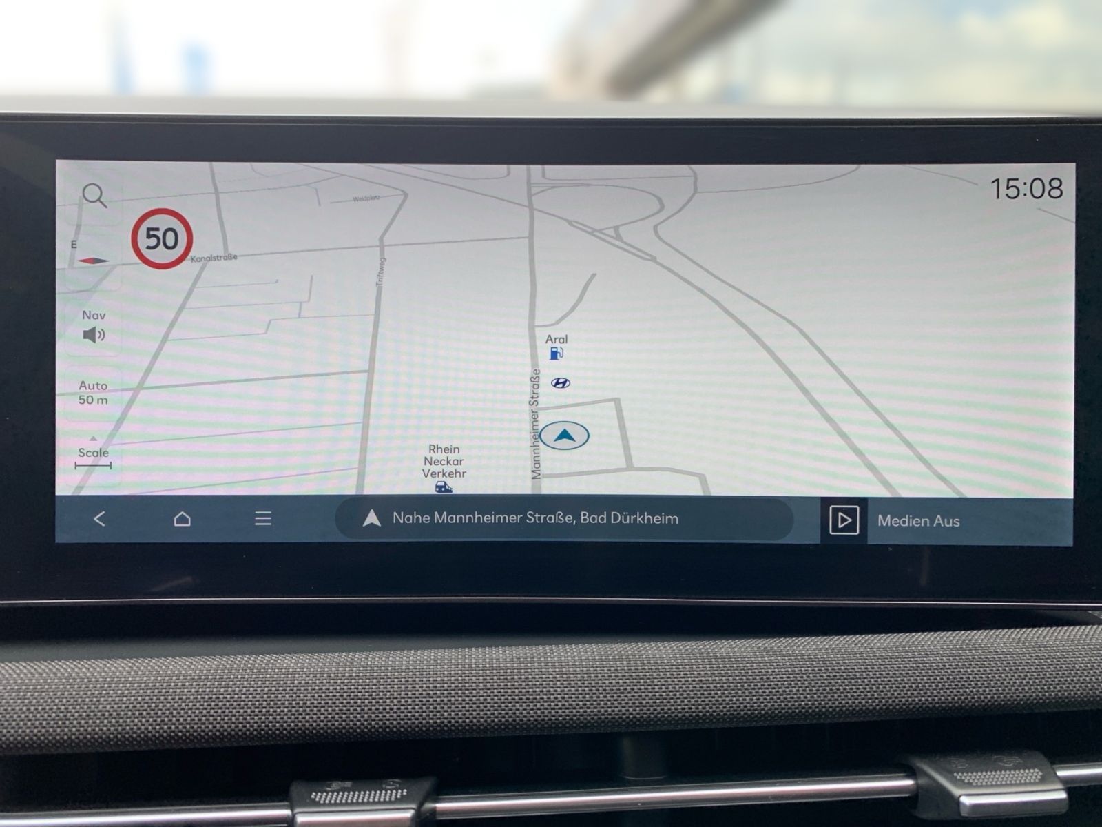 Fahrzeugabbildung Hyundai TUCSON 1.6 T-GDI Trend Hybrid