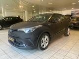 Toyota C-HR Hybrid Style Selection - Toyota C-HR Gebrauchtwagen in Berlin