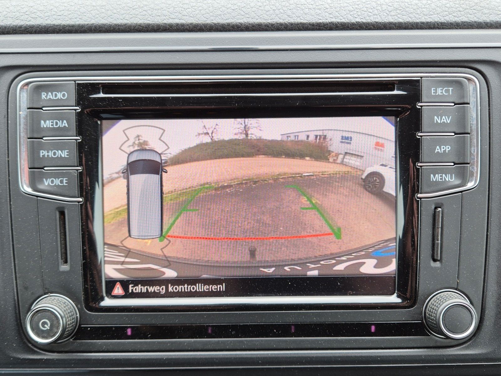 Fahrzeugabbildung Volkswagen T6 TRANSPORTER 2.0 TDI LR DSG NAVI KAM AHK ALLWE