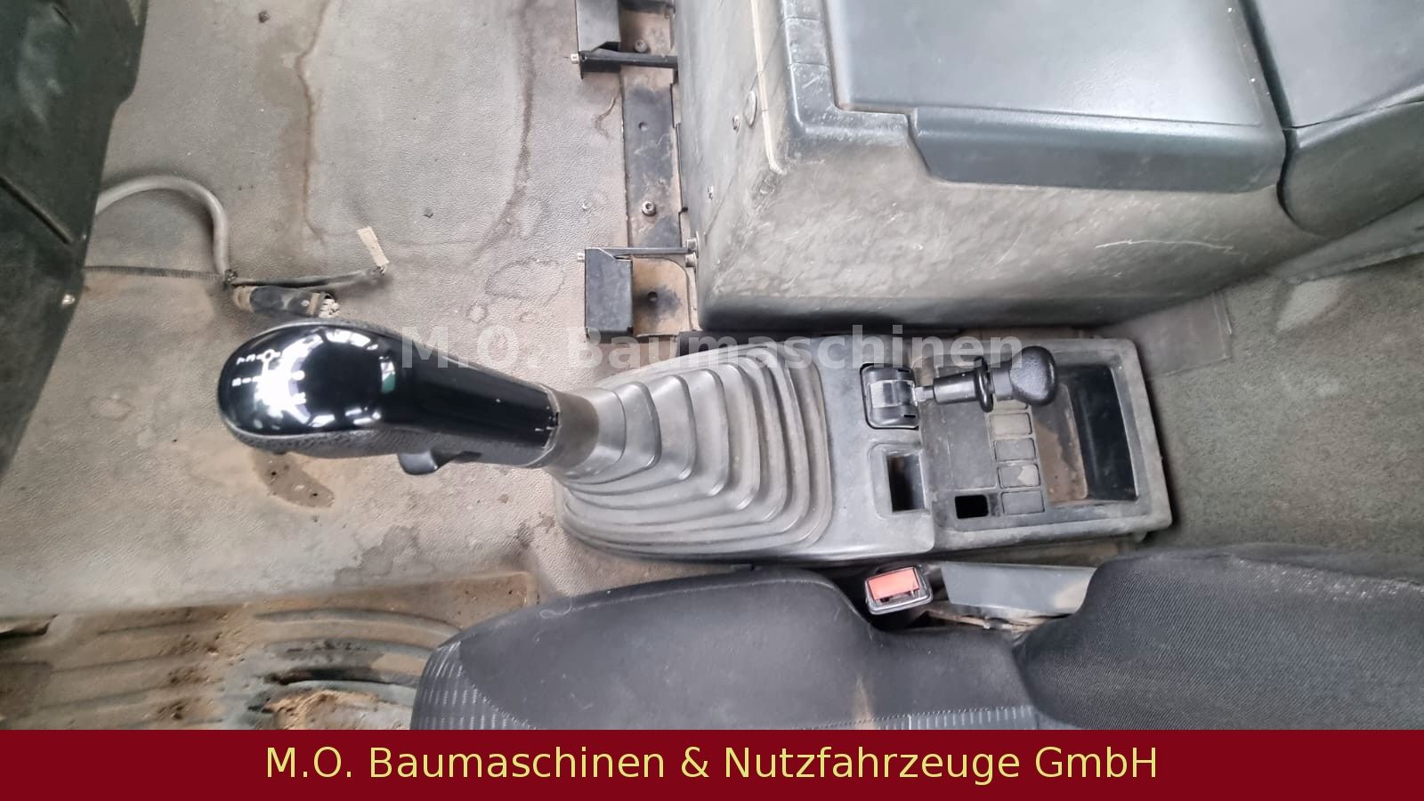Fahrzeugabbildung MAN TGA 33.360 / 6x4 / Bordmatik /3.Seitenkipper