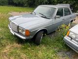 Mercedes-Benz W123 300 D, Schalter, Klima, E-Fenster, TÜV neu - Mercedes-Benz 300 Oldtimer: 300d