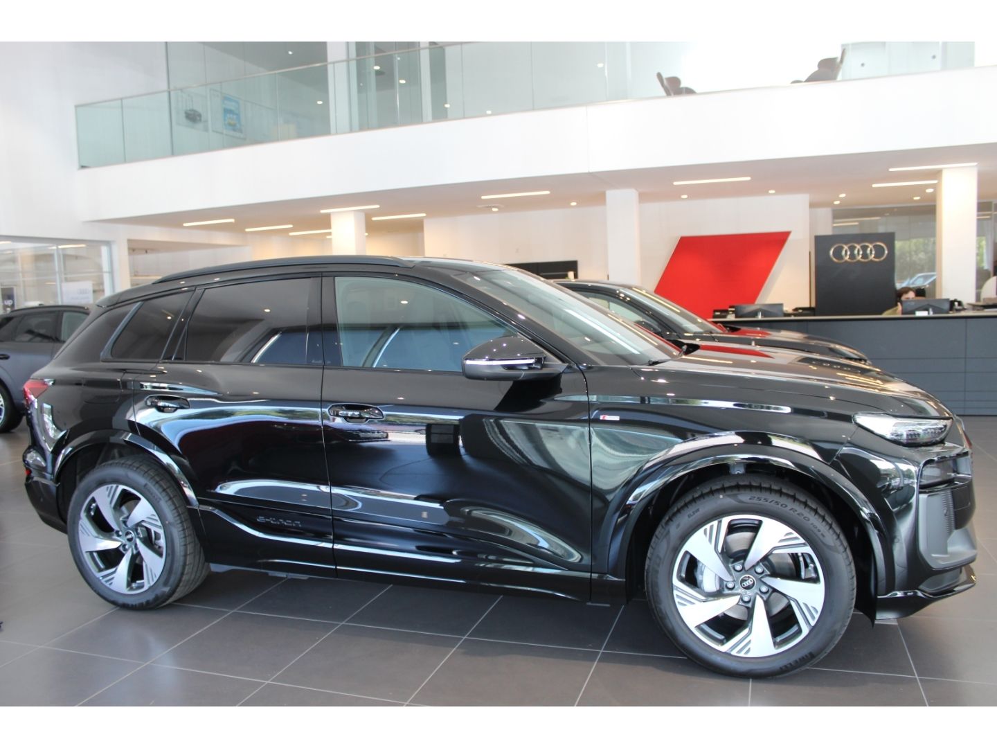Q6 e-tron Perf S-Line AHK*Tech+Leder'*360*Assist