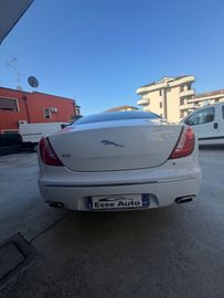 Jaguar XJ - 7