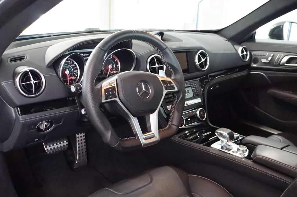 Mercedes-Benz SL 63 AMG