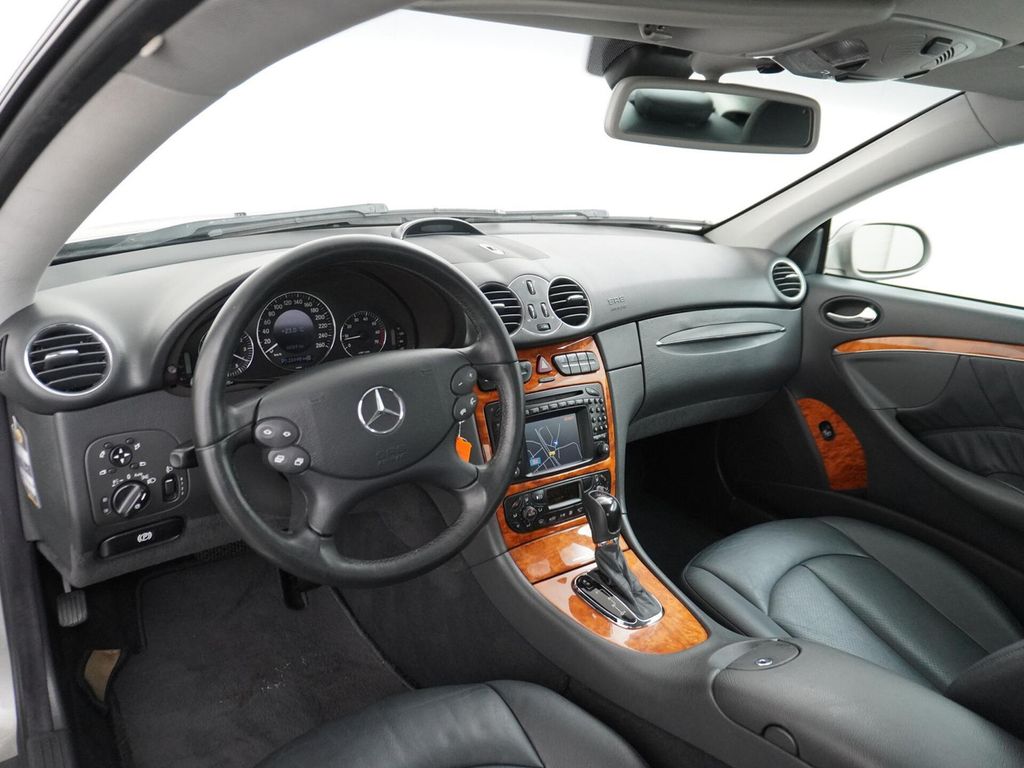 Mercedes-Benz CLK 240 Coupé Elegance Youngtimer Leder Comand n