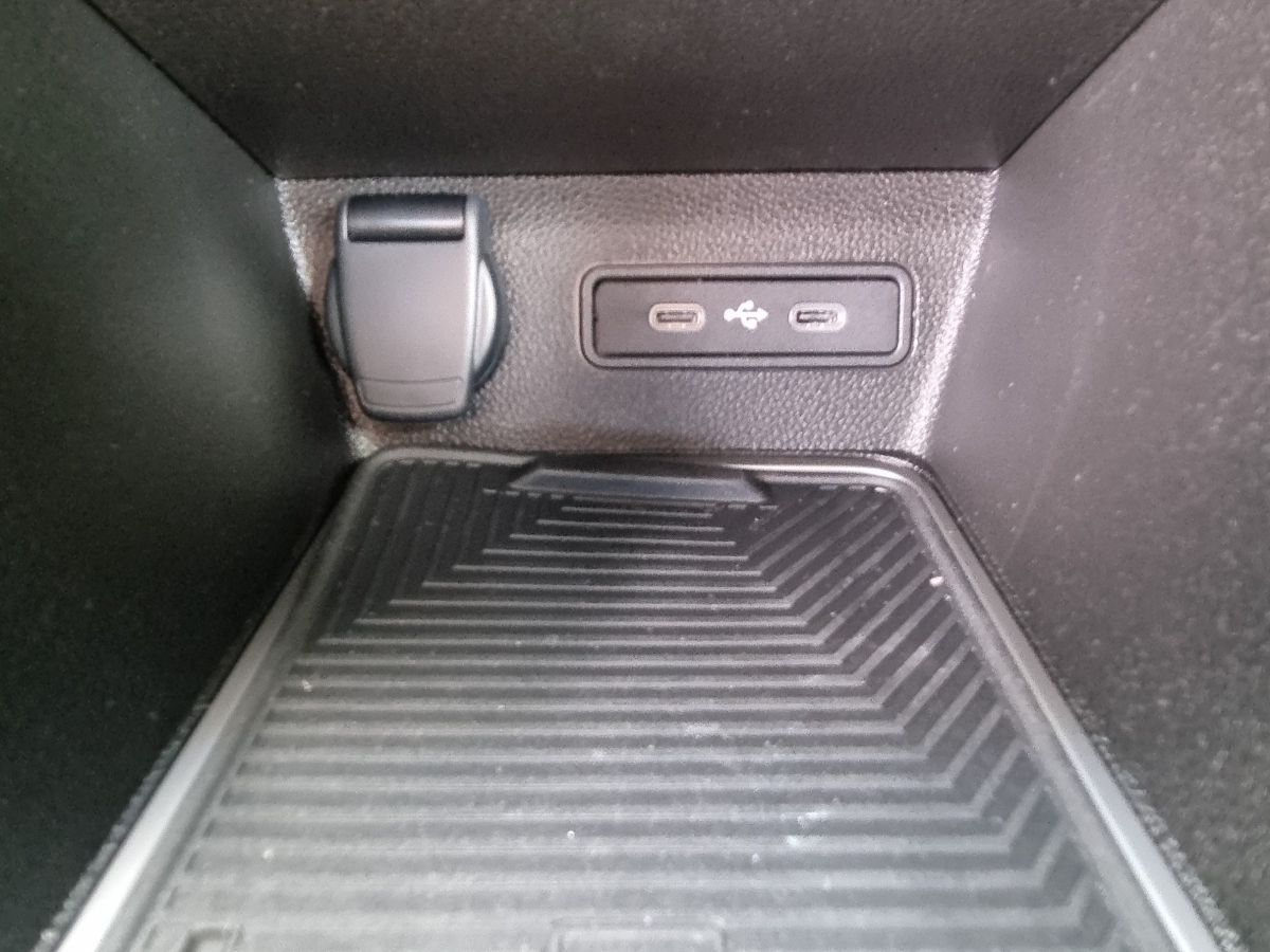 Fahrzeugabbildung Renault R 4 E-Tech elektrisch Techno 150 Comfort Range