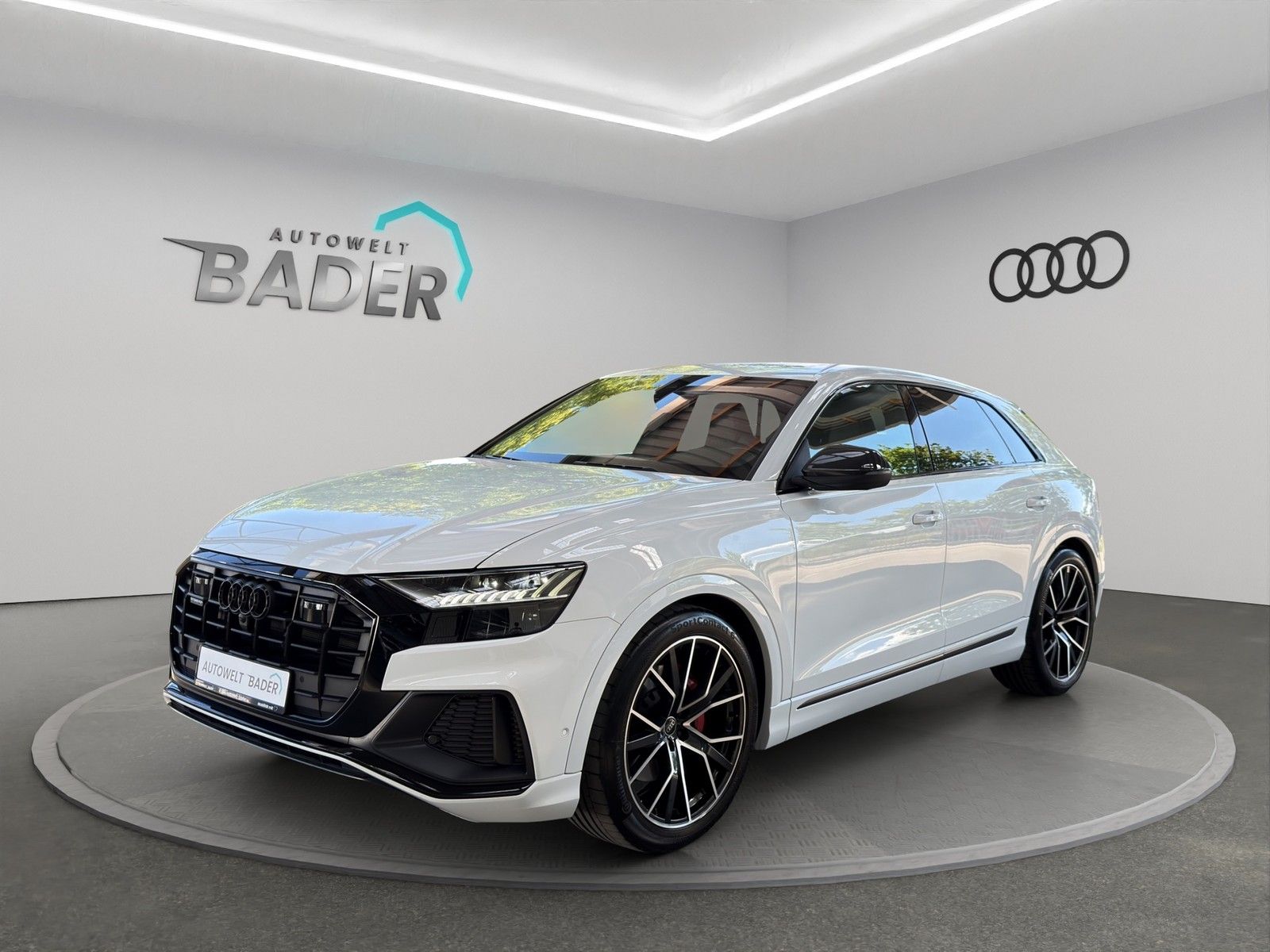 Audi Q8 50 TDI quattro competition plus B&O Standh.