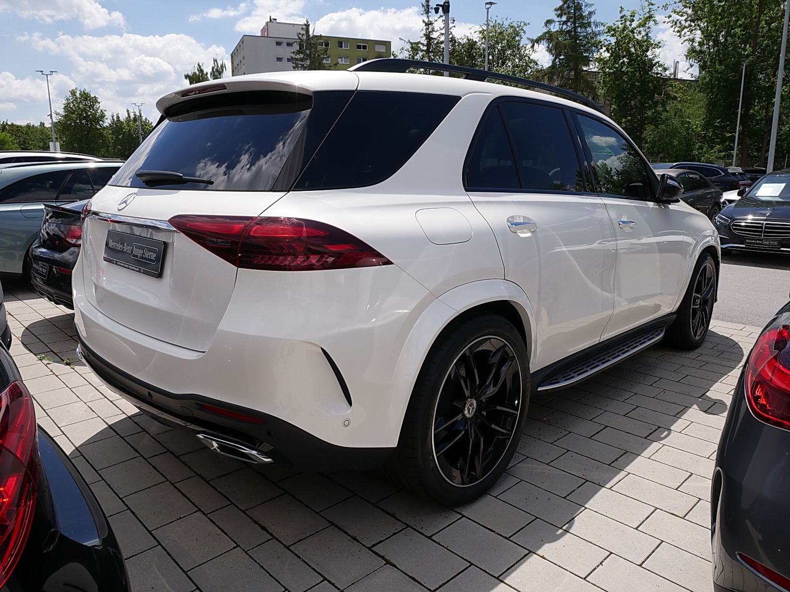 Mercedes-Benz GLE 450 d 4MATIC AMG Night Burmester Multi-Beam foto 3