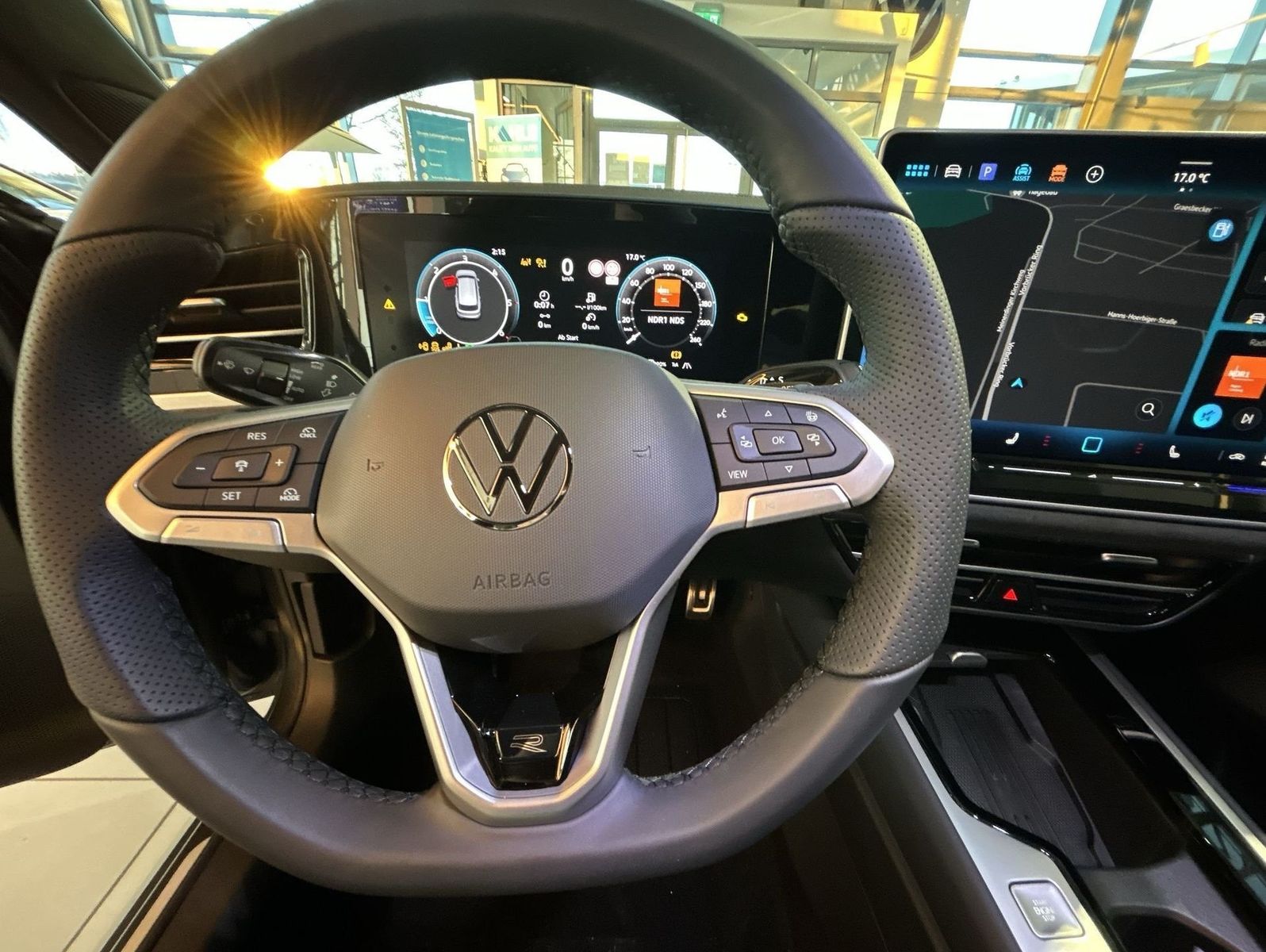 Volkswagen Passat - Bild 11