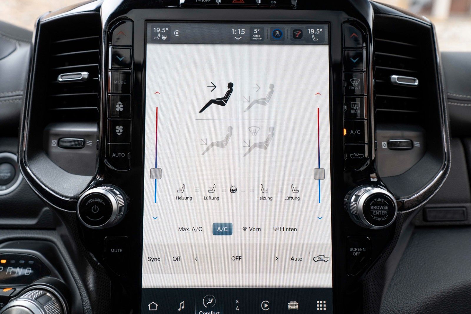 Fahrzeugabbildung Dodge RAM 5,7L Laramie CC 4X4 360° LED CARPLAY LPG AHK