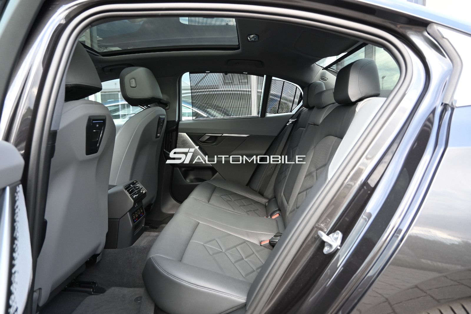 Fahrzeugabbildung BMW 530e Aut. UVP 86.049€°ACC°PANO°MERINO+BELÜF°360°