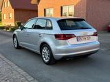 Audi A3 1.4 TFSI S tronic Ambition Sportback Ambition - Audi A3 aus 2013: Limousine