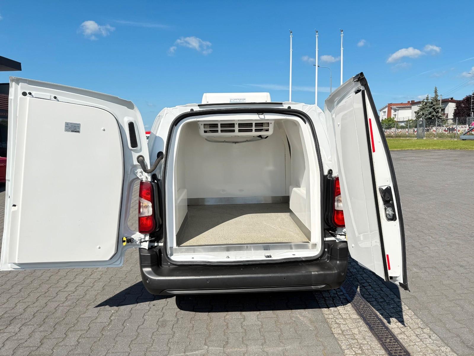 Opel Combo Kühlkastenwagen -20 Maxi Long Lang L2 TOP