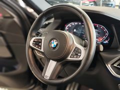 Fahrzeugabbildung BMW X6 M50 i (ICONIC/HEADUP/PANO/3D-CAM/ACC