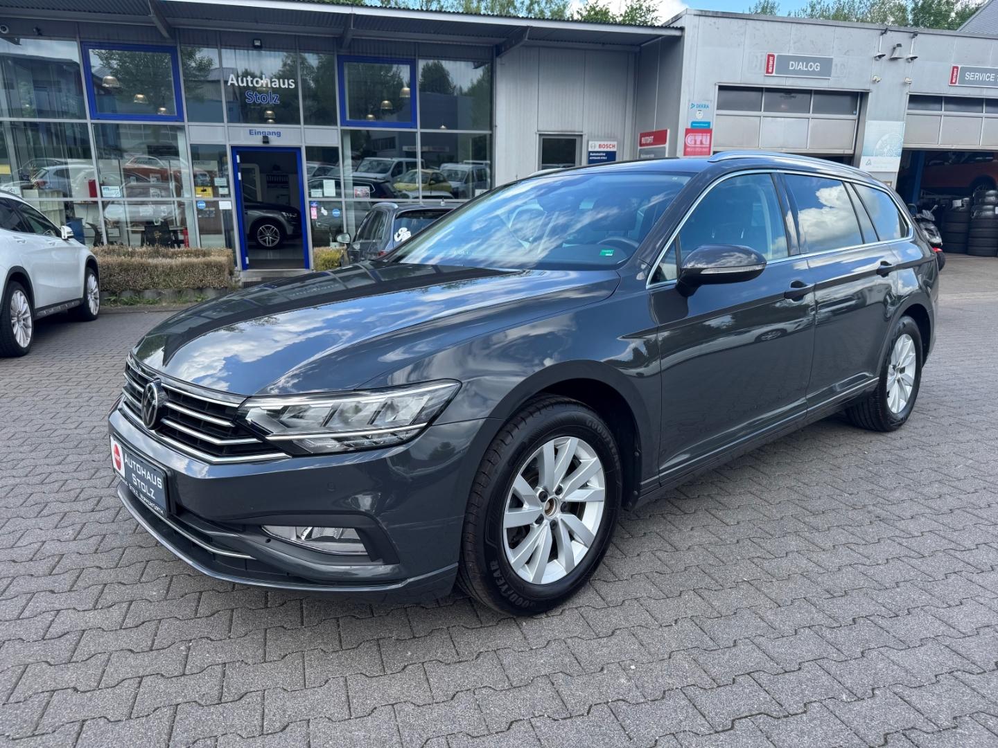 Volkswagen Passat Variant Business StandHZG AHK-klappbar Na