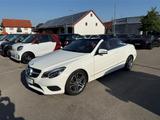 Mercedes-Benz E 200 CGI Cabrio Sportpaket 7G-Tronic LED-ILS - : Cabrio, Sport