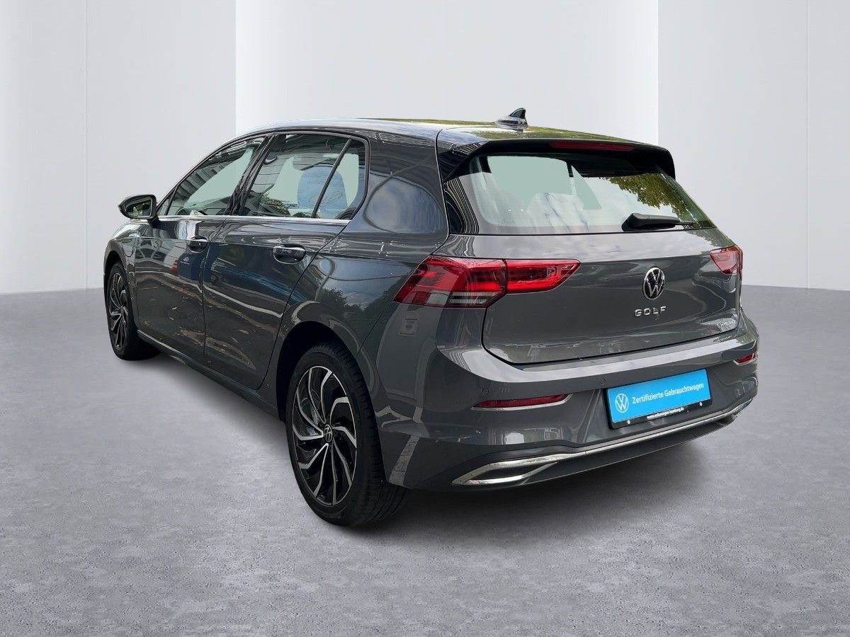 Volkswagen Golf VIII 1.4 eHybrid Style DSG LM17 Navi Kamera imagem 3