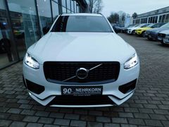 Fahrzeugabbildung Volvo XC90 B5 D AWD R-Design '7-Sitzer,Glasdach'