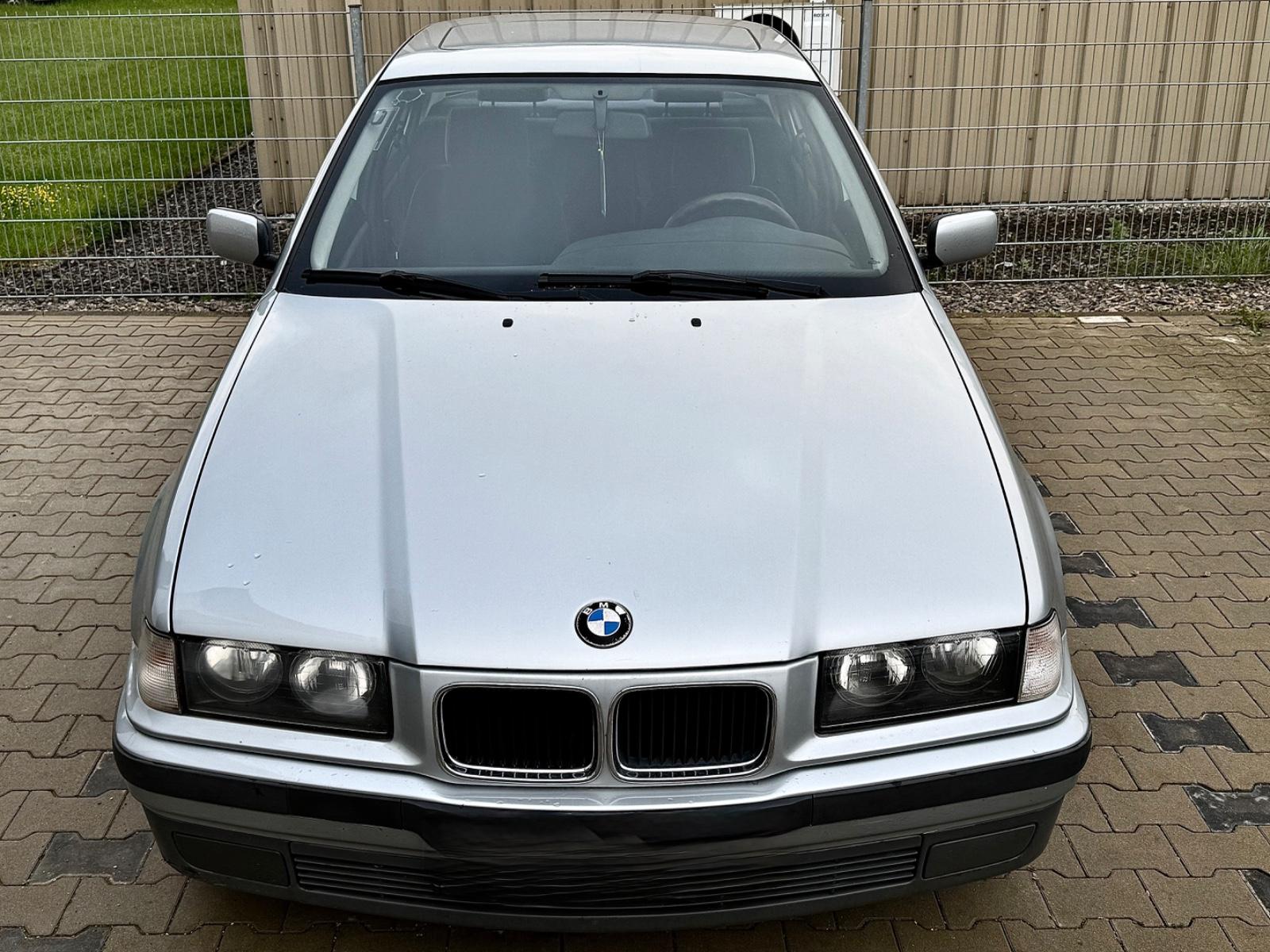 BMW 320 I