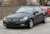 Mercedes-Benz E 200 CGI Coupe Bi-XENON+NAVI+LEDER+SHZ+PDC+LM - Mercedes-Benz E-Klasse aus 2011: Coupe