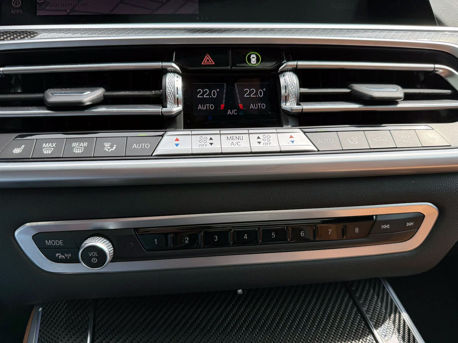 Fahrzeugabbildung BMW X5 xDrive40d M-Sport 360° AHK ACC Laser HUD AHK