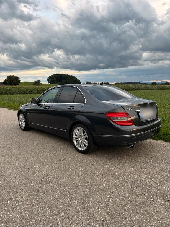 Mercedes-Benz C 200