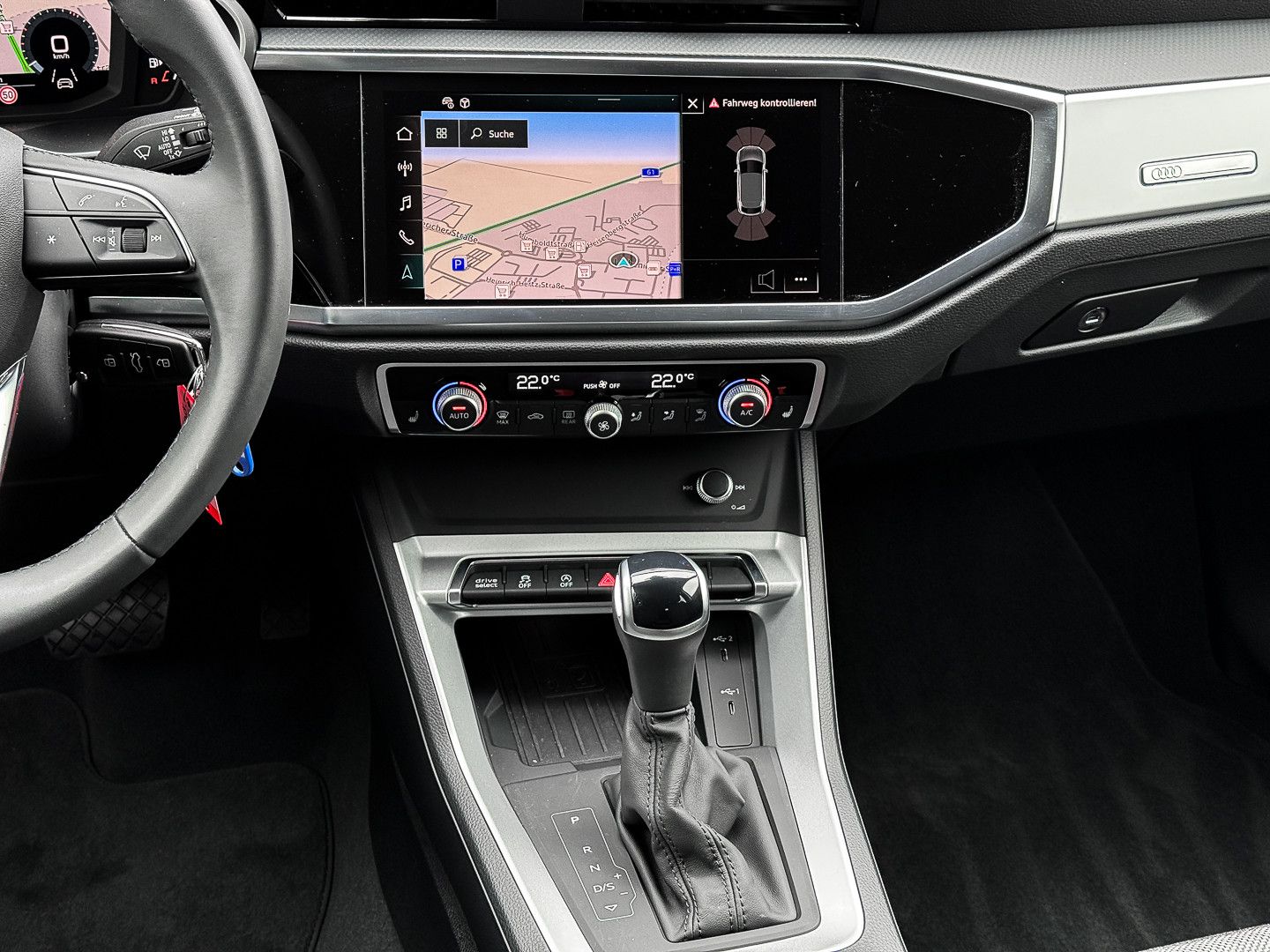 Audi Q3 Sportback 35TFSI S line Black ACC AHK Navi foto 10