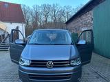Volkswagen T5 Multivan 4Motion Highline - Volkswagen T5 Multivan: 8 Sitzer