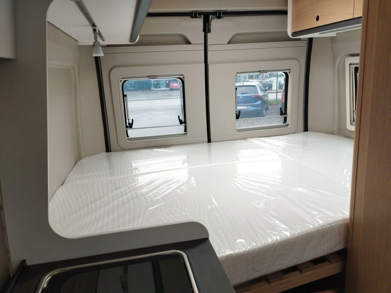 Fahrzeugabbildung Sunlight Adventure Cliff 600 Automatik, Dörr Edition, LTE