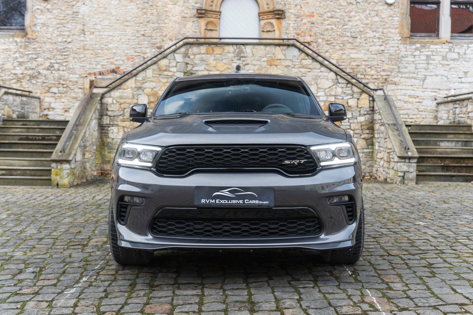 Fahrzeugabbildung Dodge Durango 5,7L LPG AWD CARPLAY LED NAV KAM ALPINE