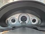 Mercedes-Benz E320 - Mercedes-Benz 320: 320e