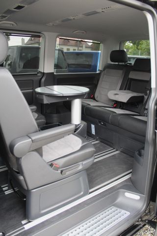 Volkswagen T6.1 Multivan Highline DSG 4Motion AHK Standhzg