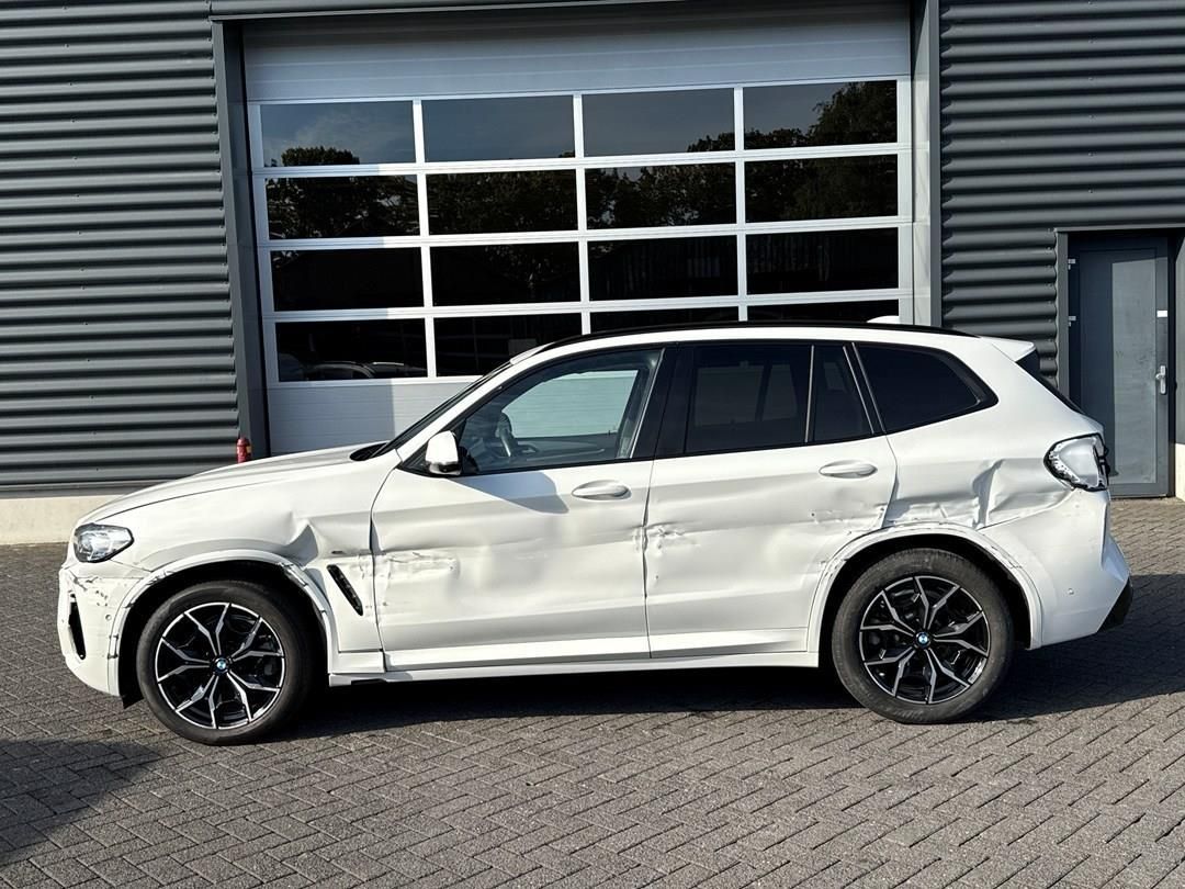 BMW X3 XDrive20d High Executive M pakket, kamera nav imagem 2