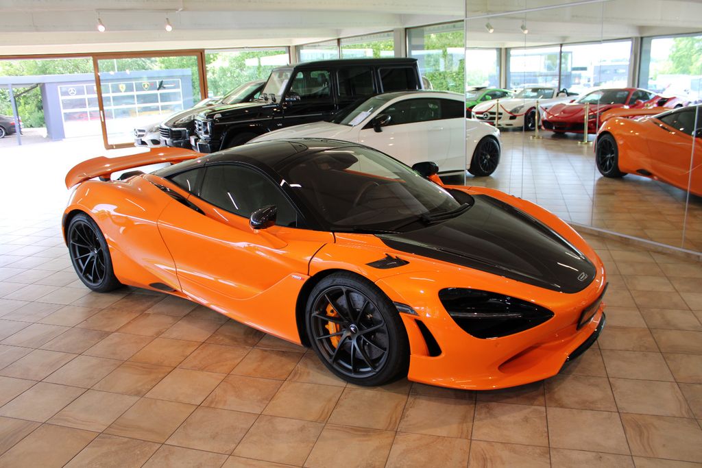 Image of McLaren 750S