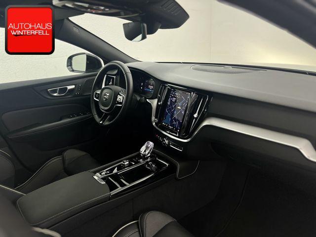 Volvo S60 T8 AWD PLUS DARK RECH PANO+360+MEMO+STANDHZG