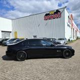 BMW 750 .Li M xDrive 4X4 LANG LEDER NAVI 21 ZOLL ALU - BMW 750: Li