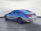 BMW 330d xDrive Automatik Innovationsp. Standhzg. - BMW 3er Reihe: Allradantrieb