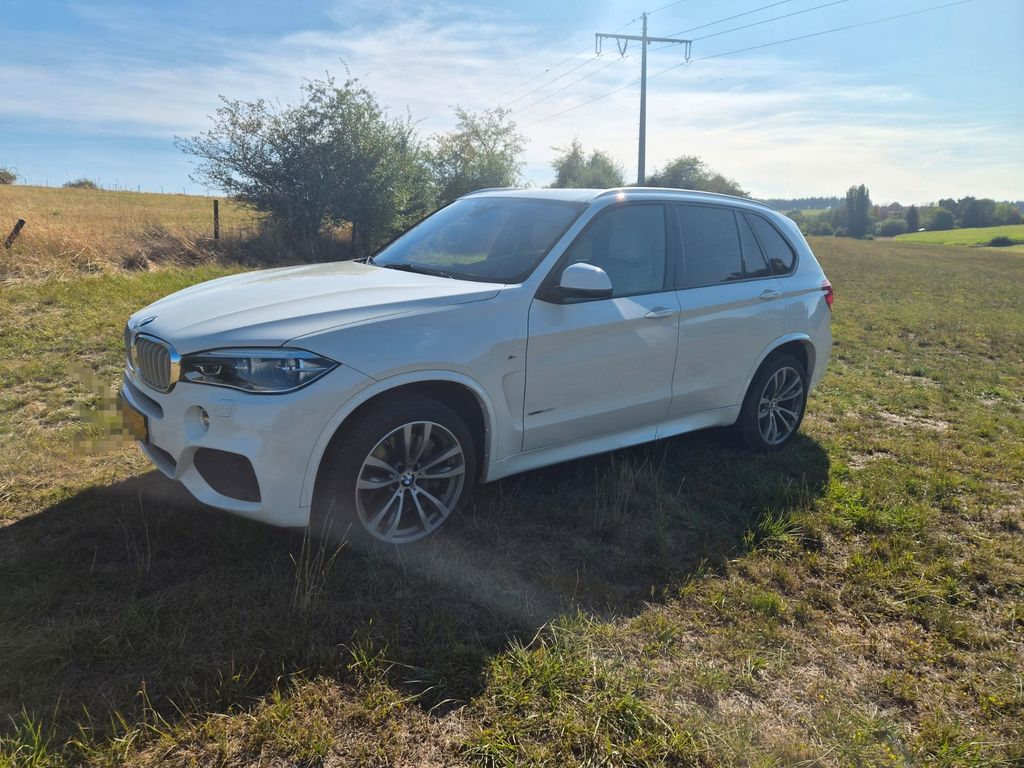 Image of BMW X5