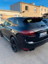 Porsche Cayenne GTS V8 mit Sportauspuff ab werk
