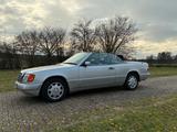 Mercedes-Benz 124er Cabrio 300 CE, Bj. 1994 in silber mi... - Mercedes-Benz 300 aus 1994