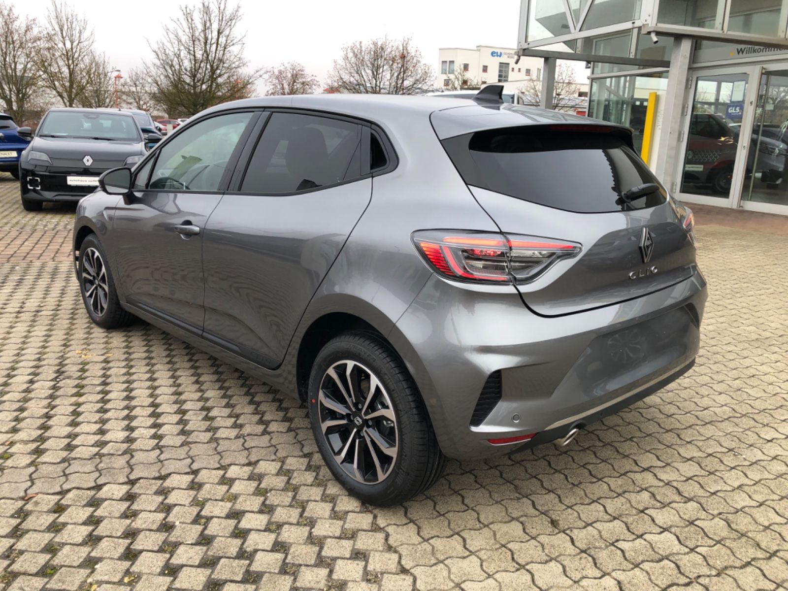 Renault Clio - Bild 4