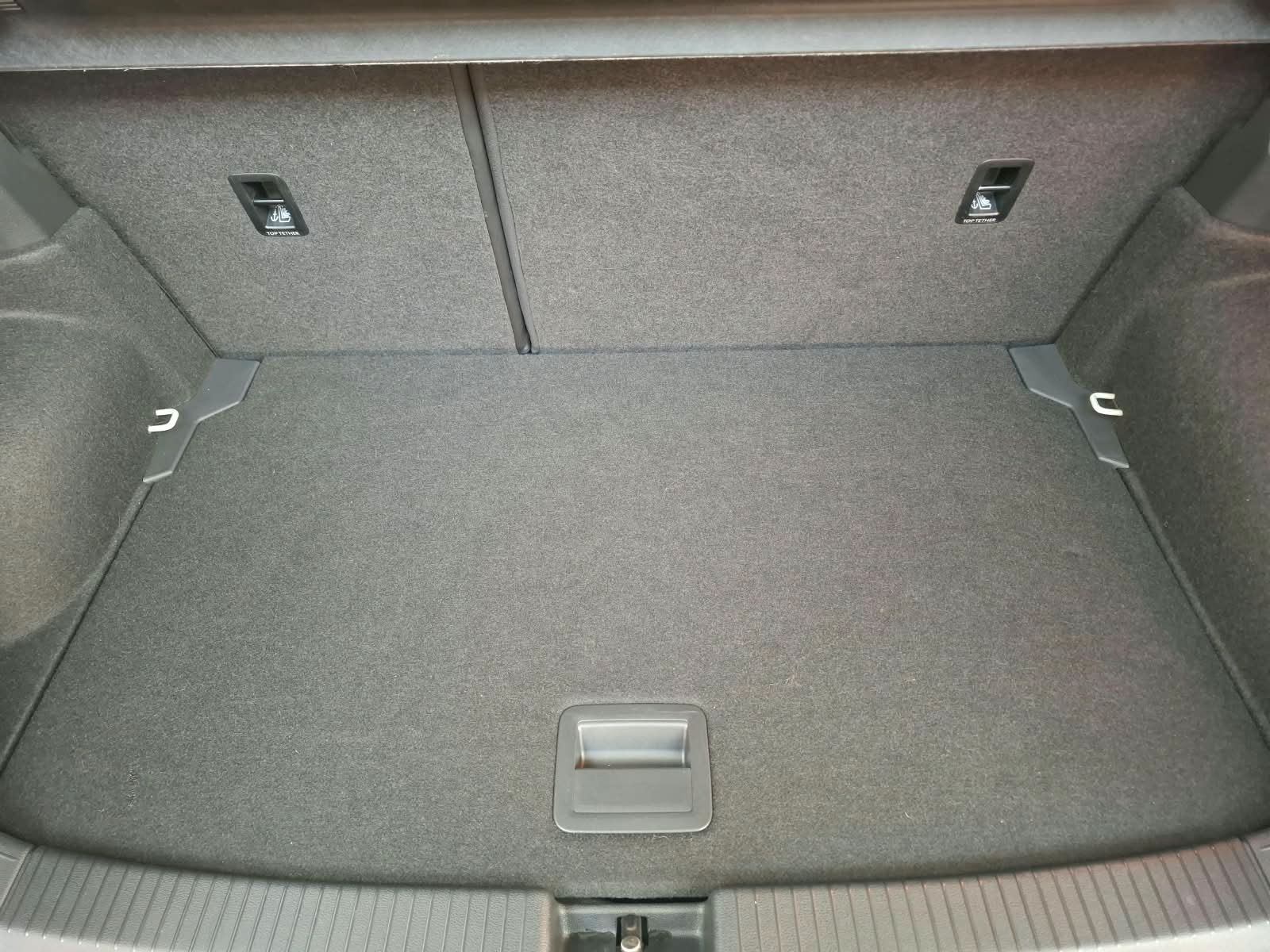 Fahrzeugabbildung Volkswagen T-Cross Life 1,0 TSI + Sitzheizung + ACC + LED