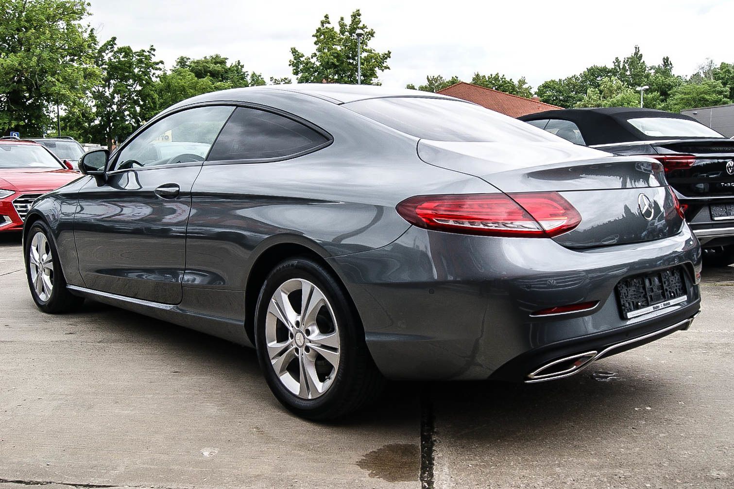Fahrzeugabbildung Mercedes-Benz C 200 Coupe' Aut NAVIGATION PARKASSISTENT LEDER