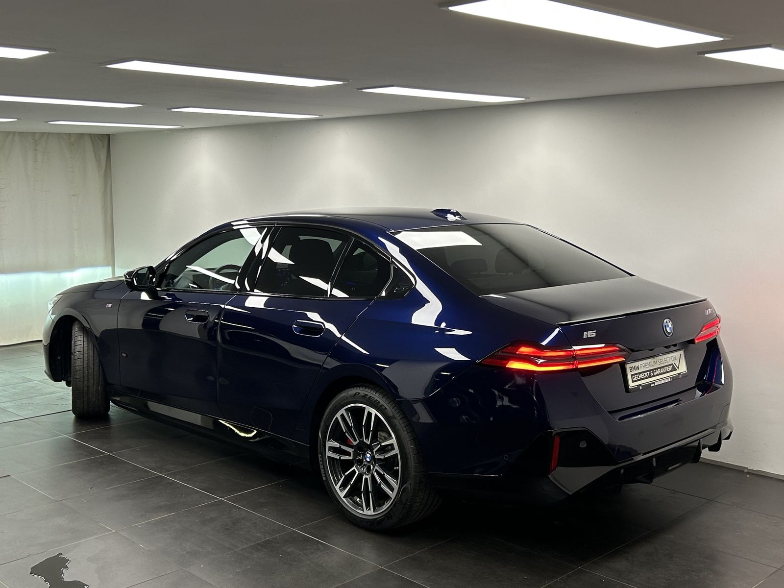 BMW i5 M60 xDrive Limousine M Sportpaket Pro Harman/ imagem 3