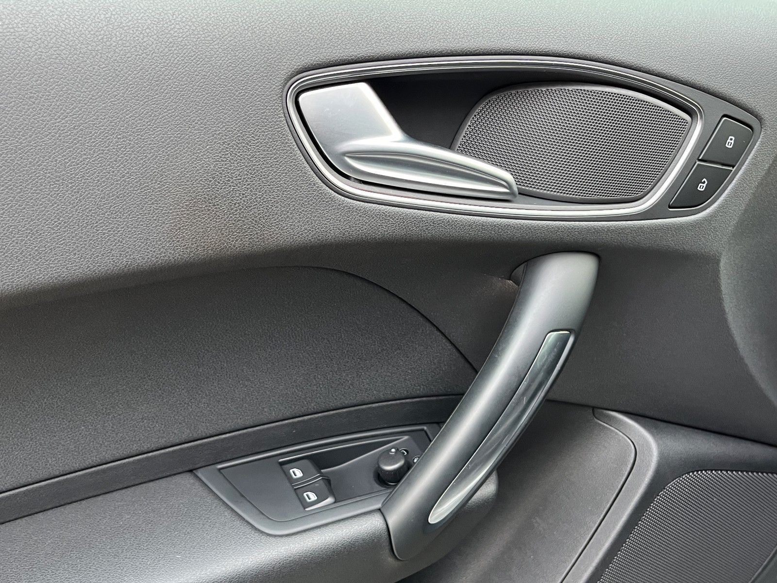 Fahrzeugabbildung Audi A1 S line Sportpaket*Navi*Klima**