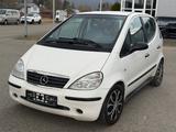 Mercedes-Benz A 140 AVANTGARDE*AUTOMATIK*TÜV NEU* - gebrauchte Mercedes-Benz A 140 aus dem Jahr 2000