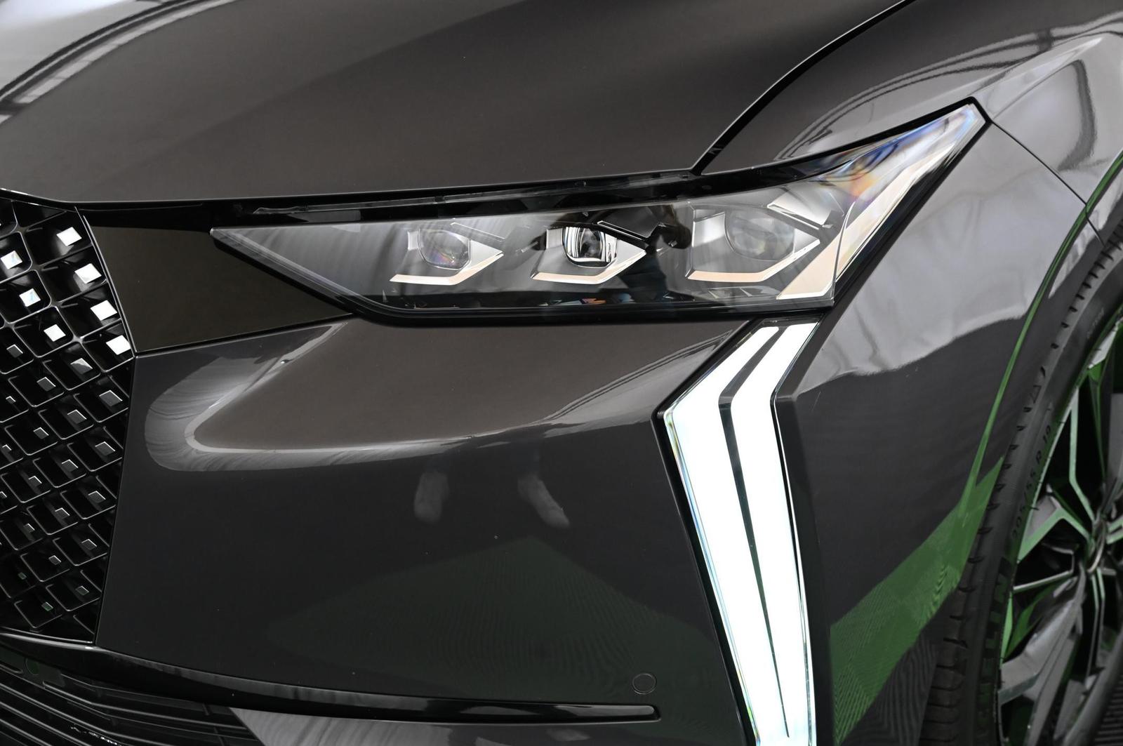 DS Automobiles DS4 1.6 E-Tense 225 Etolie Alcantara UVP 53.000 