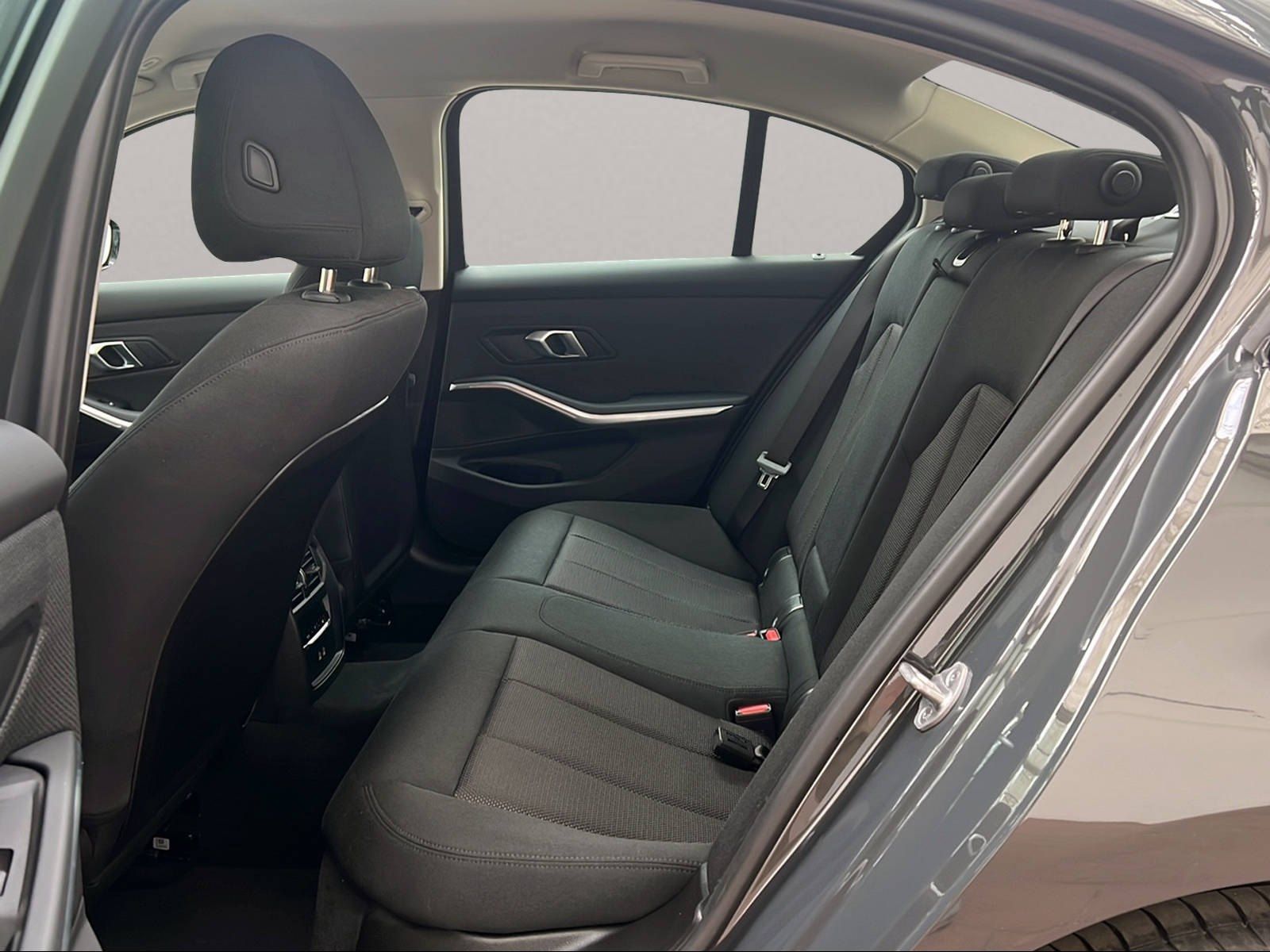 BMW 318 - Bild 17