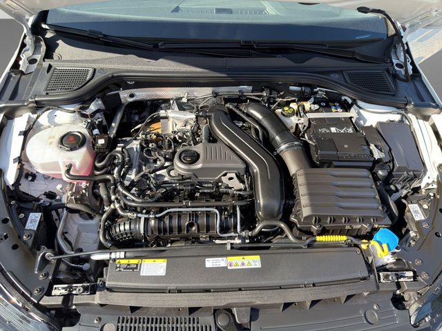 Golf VIII 1.5 eTSI Goal DSG AHK ACC FACEL. LED