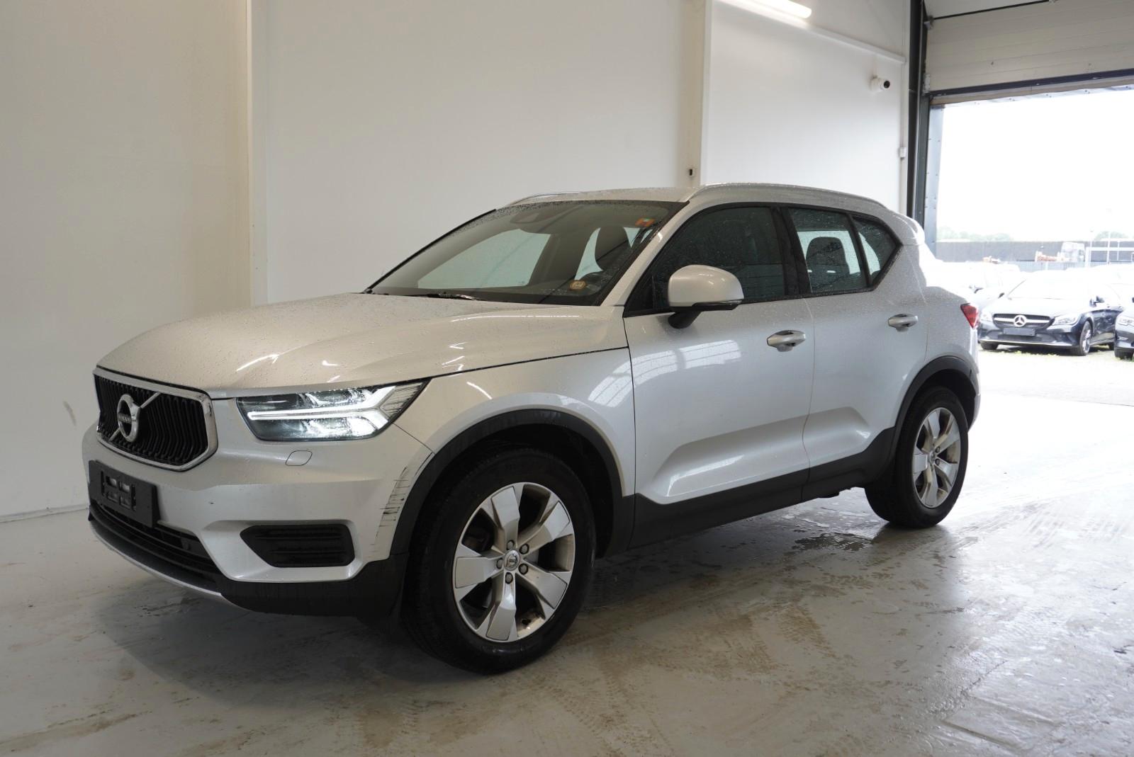Volvo XC40 2,0 T4 MOMENTUM AUT.